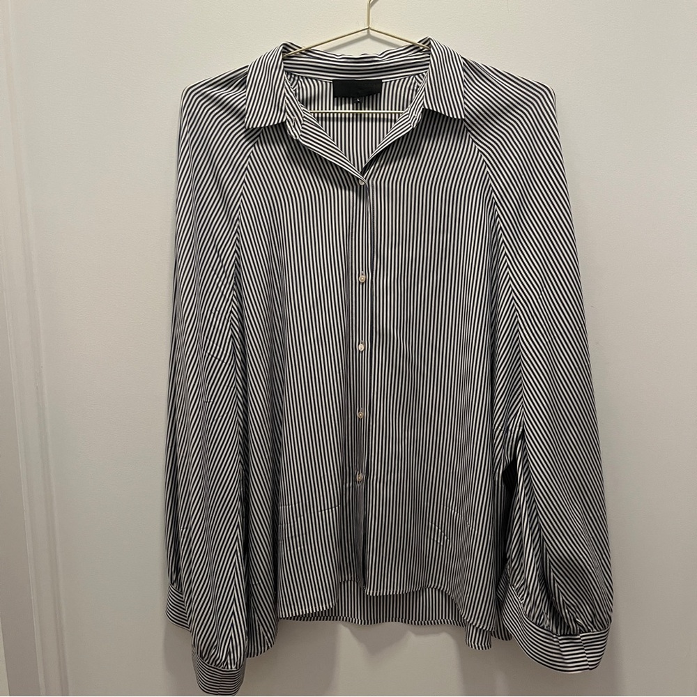 Nili Lotan Leah Blue and White Bell Sleeve Button Up Blouse Shirt - Picture 4 of 8